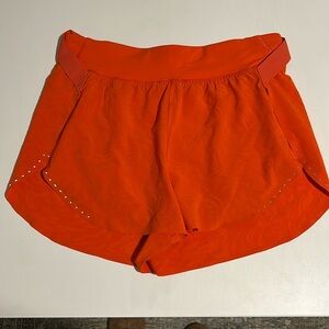 Lululemon, fast and free shorts